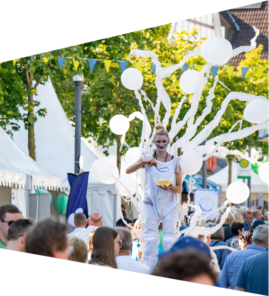 Informationen zu Informationen zu Konzerten, Theatervorstellungen, geführten Wanderungen, Stadtführungen, Ausstellungen, Vorträgen und sportlichen Kursen finden Sie im Veranstaltungskalender der BAd Driburger TZouristik GmbH.